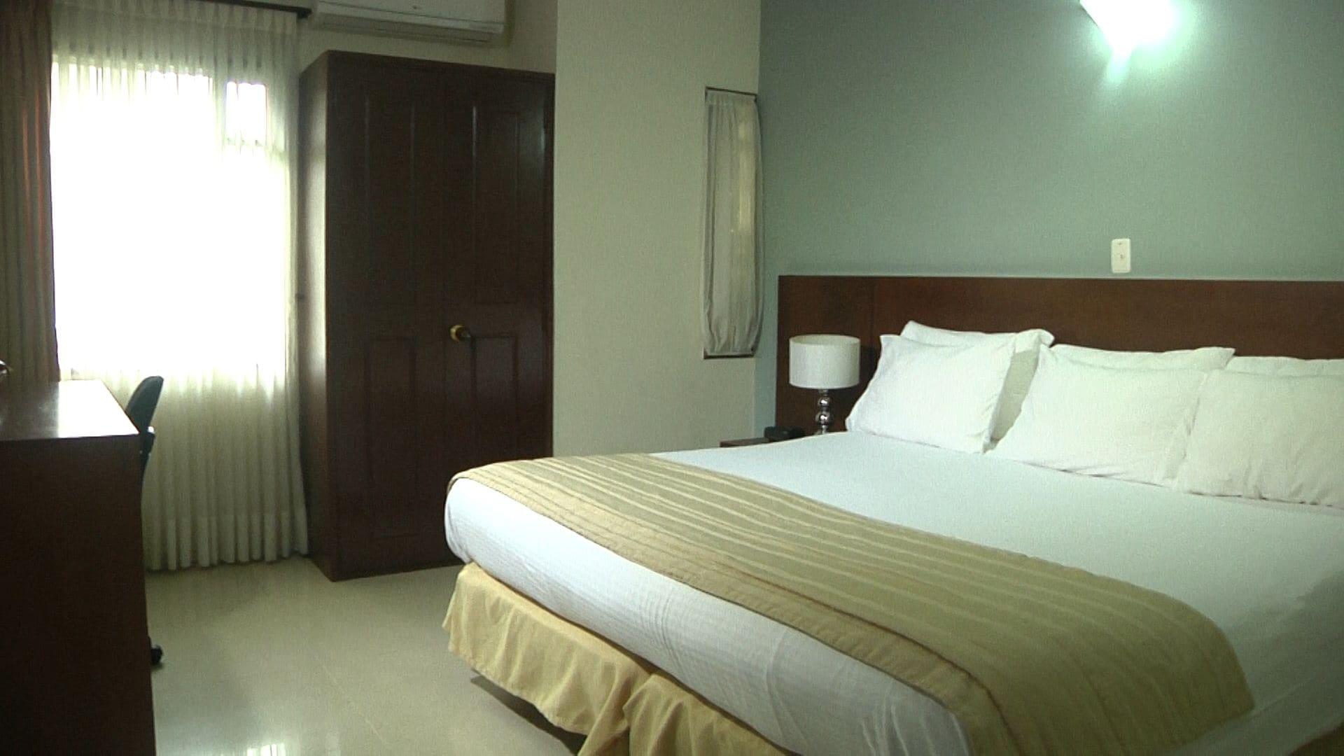 Hotel Poblado Campestre Медельин Экстерьер фото