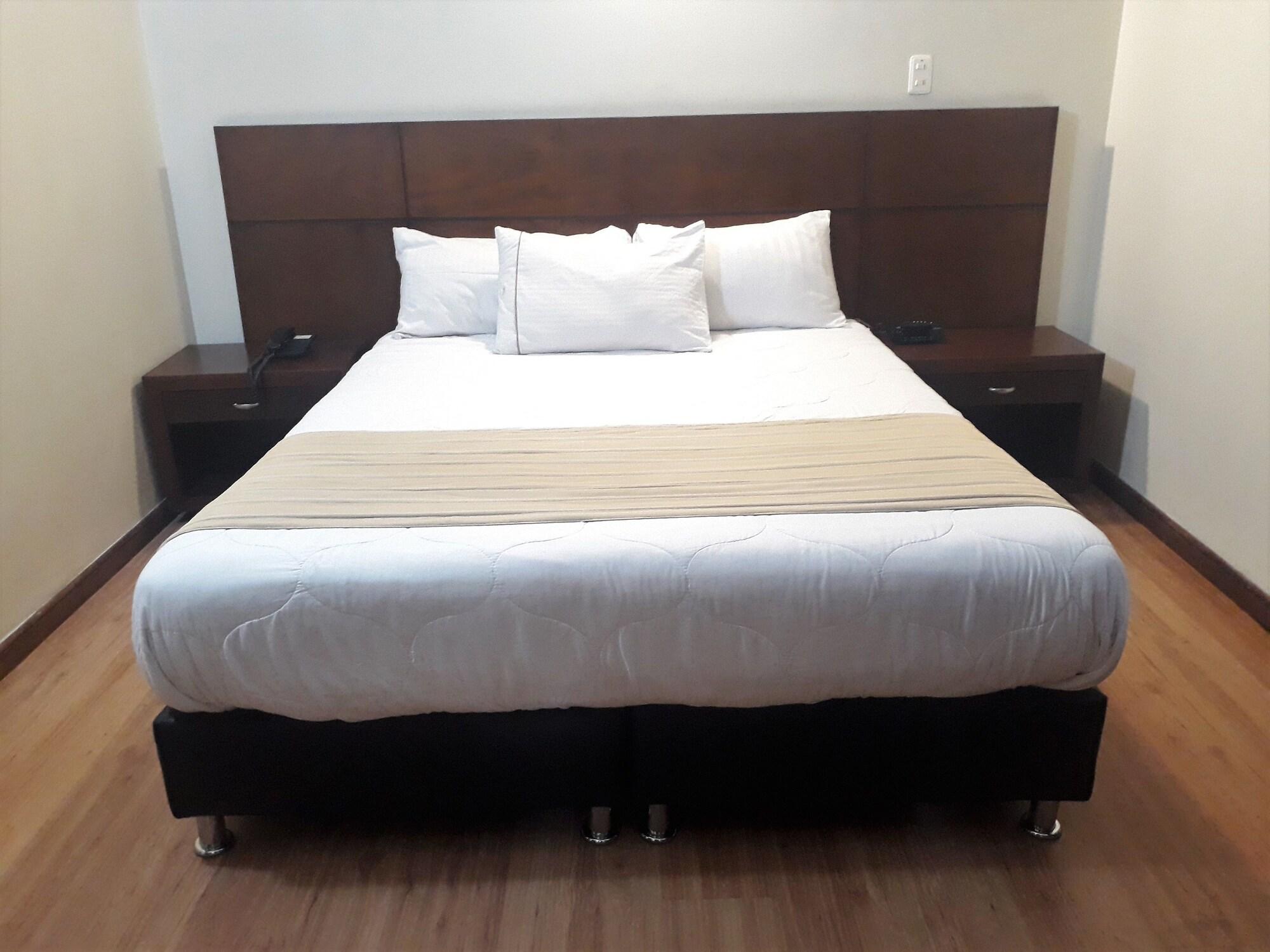 Hotel Poblado Campestre Медельин Экстерьер фото
