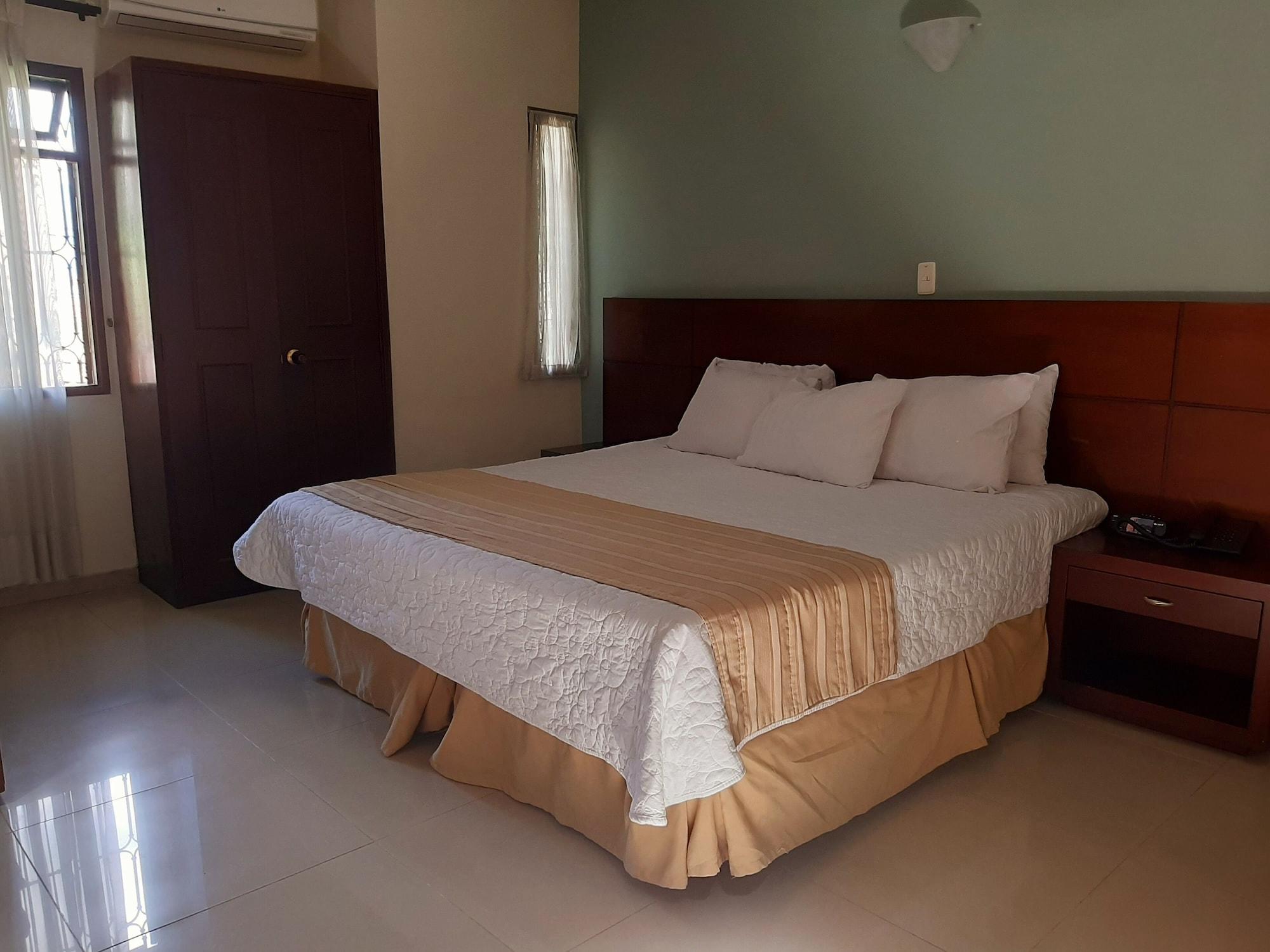Hotel Poblado Campestre Медельин Экстерьер фото