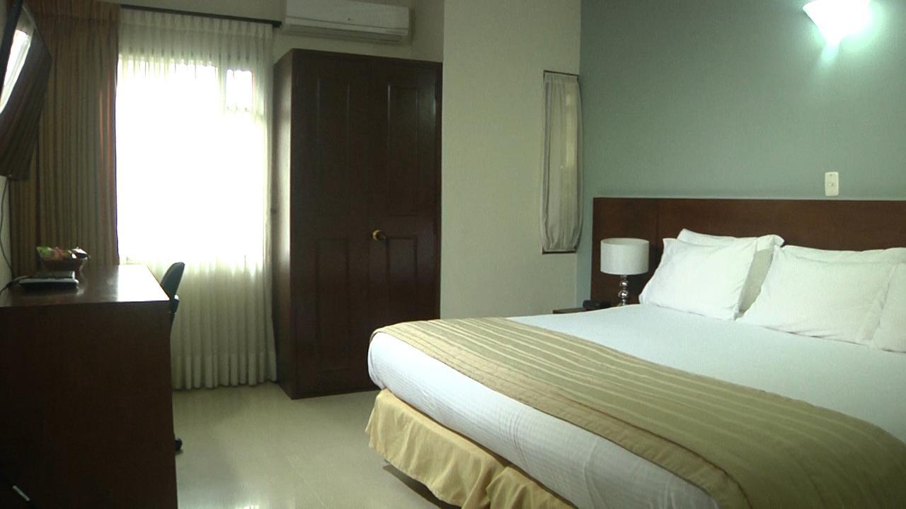 Hotel Poblado Campestre Медельин Экстерьер фото